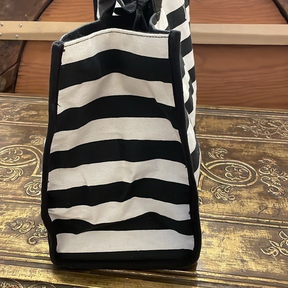 Buckhead Betties Large tote bag engraved with name,Meagan. Very good condition. - Picture 4 of 10